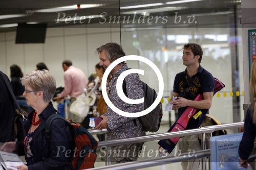 Schiphol 28 juli 2012
Victor Reinier vertrekt op schiphol met zijn vriendin dochter en... op vakantie.
Peter Smulders bv