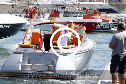 St Tropez 4 augustus 2012
Feestje van Michiel Mol voor zijn 43e verjaardag. Aanwezig oa Harrie Mens met zijn dochters Noor Suze Marloes en Sarah. Ook de ouders van Michiel Jan en ... zijn aanwezig . wajer osprey boot
Peter Smulders bv