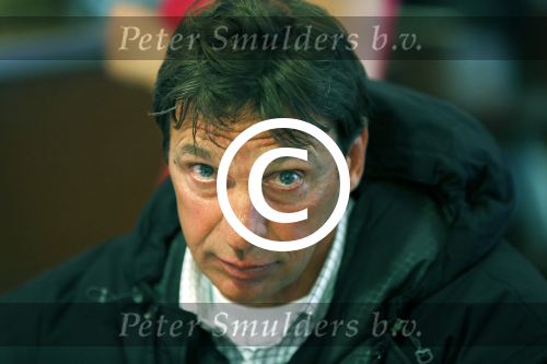 Amsterdam 19 juni 2012
Willem Holleeder signeert boek voor Ferry de Kok en Edwin Smulders .
Peter Smulders bv