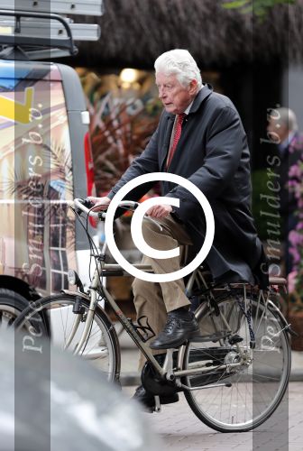 Amsterdam 18 juni 2012
Wim Kok op de fiets in Amsterdam.
Peter Smulders bv