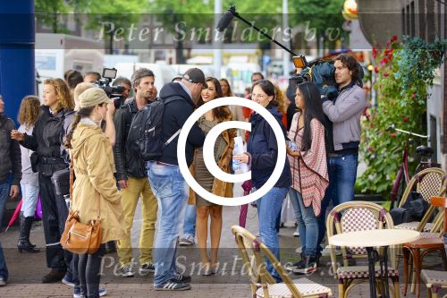 Amsterdam, 11 Juli 2012
Yolanthe Sneijder tijdens filmopnames in Amsterdan
Foto Peter Smulders BV
