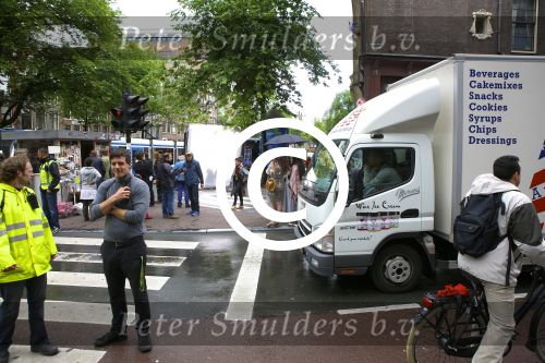 Amsterdam, 11 Juli 2012
Yolanthe Sneijder tijdens filmopnames in Amsterdan
Foto Peter Smulders BV