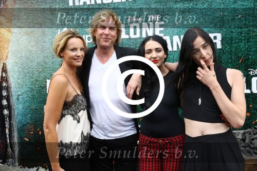 Amsterdam, 5 Augustus 2013
Premiere de Lone Ranger
Adam Curry, Micky Hoogendijk, Christiana Curry en vriendin Elle Bandita
Foto Peter Smulders BV