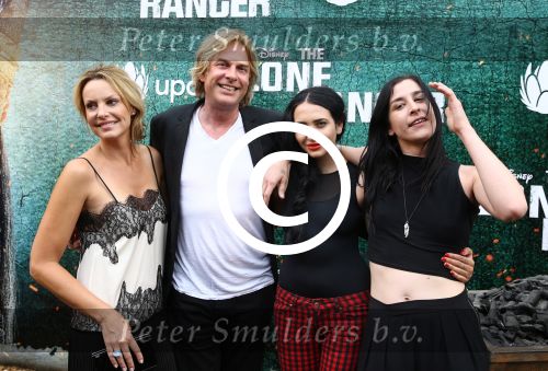 Amsterdam, 5 Augustus 2013
Premiere de Lone Ranger
Adam Curry, Micky Hoogendijk, Christiana Curry en vriendin Elle Bandita
Foto Peter Smulders BV