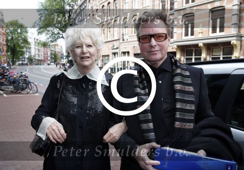 Amsterdam 1 juli 2013
Uitreiking Johan Kaart prijs in het nieuwe de la mar. Adele Bloemendaal met Eric Beekes
Peter Smulders bv