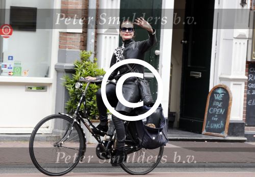 Amsterdam 1 juli 2013
Ans Markus op de fiets.
Peter Smulders bv