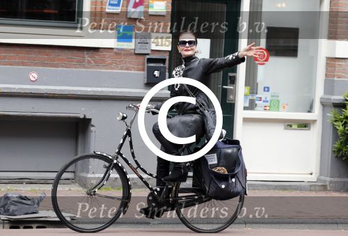 Amsterdam 1 juli 2013
Ans Markus op de fiets.
Peter Smulders bv