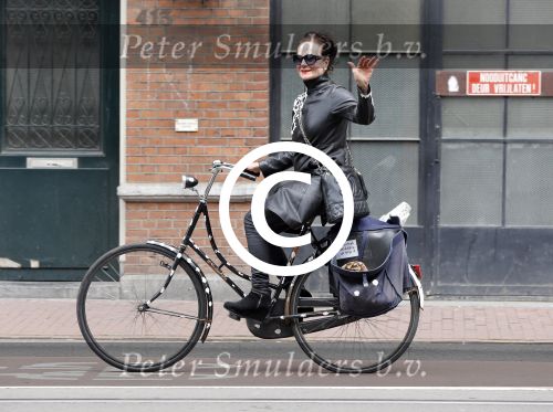 Amsterdam 1 juli 2013
Ans Markus op de fiets.
Peter Smulders bv