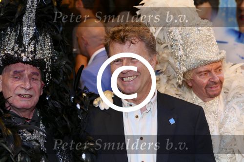 AMSTERDAM - Bij het Tuschinski Theater is de premiere van Behind the Candelabra. Met op de rode loper  Boris Dittrich.