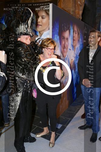 AMSTERDAM - Bij het Tuschinski Theater is de premiere van Behind the Candelabra. Met op de rode loper  Catherine Keyl