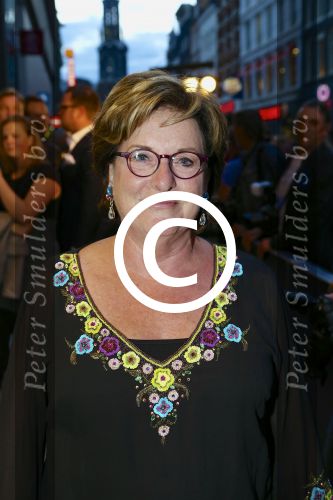 AMSTERDAM - Bij het Tuschinski Theater is de premiere van Behind the Candelabra. Met op de rode loper  Catherine Keyl