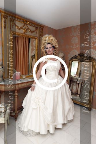 Bilthoven 4 juli 2013
Claudia Schoemacher als Marie Antoinette.
Peter Smulders bv