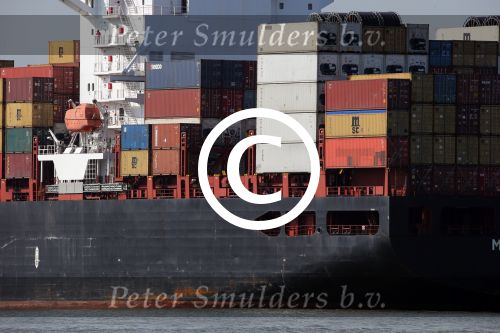 Antwerpen 18 Juli 2013,
Containervervoer per schip
Vervoersmaatschappij MSC
Fotopersbureau Peter Smulders BV
