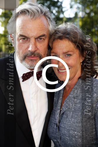 Amsterdam 25 juni 2013
Premiere Tula the Revolt in het tropenmuseum. Derek de Lint met vrouw
Peter Smulders bv