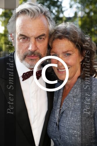 Amsterdam 25 juni 2013
Premiere Tula the Revolt in het tropenmuseum. Derek de Lint met vrouw
Peter Smulders bv