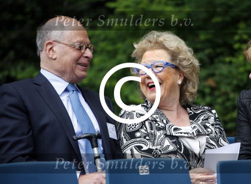 Amsterdam 1 juli 2013
Koning Willem Alexander en Koningin Maxima bij herdenking 150 jaar geleden slavernij in het oosterpark. Ed en Odette v Tijn
Peter Smulders bv