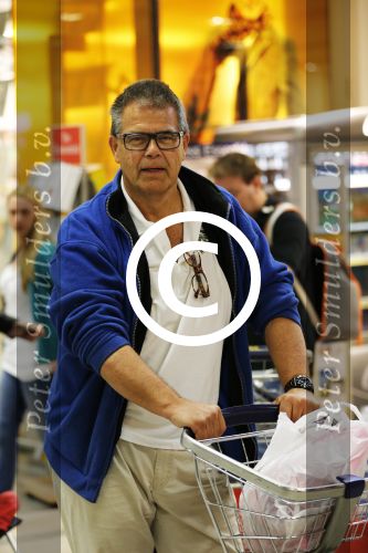 Schiphol 11 juli 2013
Emile Ratelband op schiphol voor trip naar Oslo.
Peter Smulders bv
