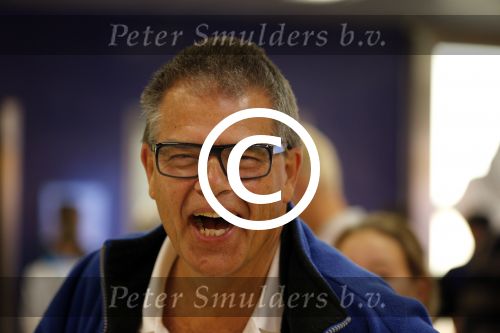 Schiphol 11 juli 2013
Emile Ratelband op schiphol voor trip naar Oslo.
Peter Smulders bv