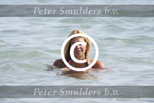 ibiza 17 juli 2013
Estelle Cruijff op Tropicana beach op ibiza.
Peter Smulders bv