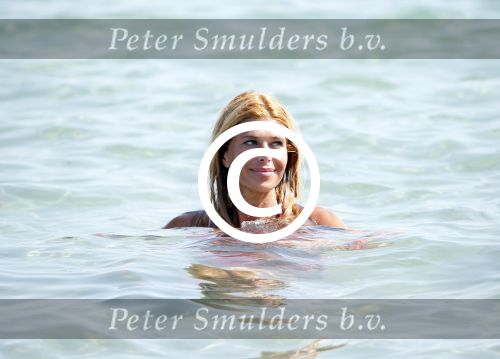 ibiza 17 juli 2013
Estelle Cruijff op Tropicana beach op ibiza.
Peter Smulders bv