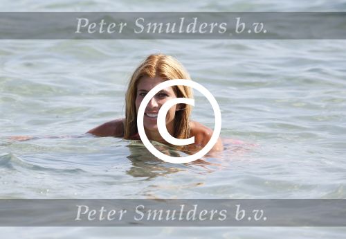 ibiza 17 juli 2013
Estelle Cruijff op Tropicana beach op ibiza.
Peter Smulders bv