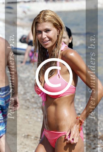 ibiza 17 juli 2013
Estelle Cruijff op Tropicana beach op ibiza.
Peter Smulders bv