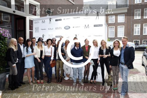Amsterdam 27 juni 2013
Gift suite in hotel the Grand.1. Liza Sips
2. Carolien Spoor
3. Sylvana Simons
4. Halina Rijn

6. Do
7. Tess Milne
8. Hadewych Minis
9. Lieke van Lexmond
10. Renate Verbaan
ï¿½


2. Wilfred Genee
3. Edgar Davids
4. Humberto Tan
5. Ben Saunders

7. Louis Talpe
8. Mark van Eeuwen
Peter Smulders bv