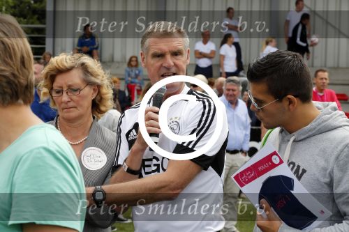 Amsterdam 29 juni 2013
Voetbaltournooi op de toekomst (ajax) voor de stichting de upside van down
met diverse bn ers en oud voetballers.. Syndroom van down.
Peter Smulders bv