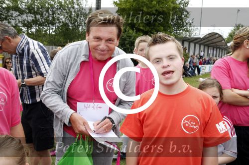 Amsterdam 29 juni 2013
Voetbaltournooi op de toekomst (ajax) voor de stichting de upside van down
met diverse bn ers en oud voetballers.. Syndroom van down.
Henny Huisman
Peter Smulders bv