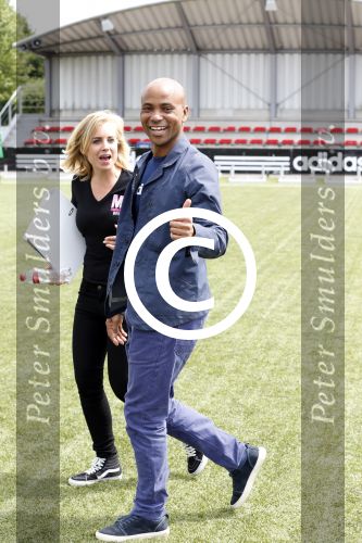 Amsterdam 29 juni 2013
Voetbaltournooi op de toekomst (ajax) voor de stichting de upside van down
met diverse bn ers en oud voetballers.. Syndroom van down. Humberto Tan
Peter Smulders bv