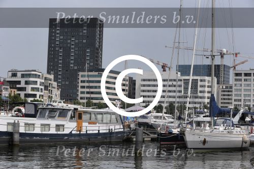 Antwerpen, 16 Juli 2013
Jachthaven Willemdoc Antwerpen, Havenmeester en Hoovercraft
Foto Peter Smulders BV