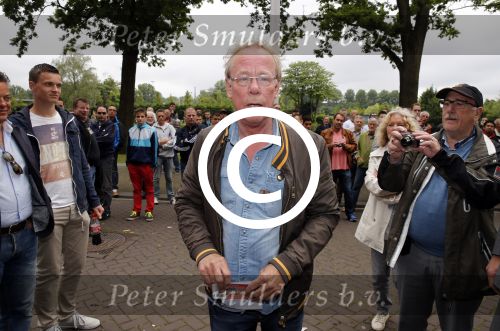 Amsterdam 3 juli 2013
Sjaak Swart 75 jaar . Hij viert dat met een wedstrijd met oud ajax spelers in het Olympisch stadion. Jack Spijkerman
Peter Smulders bv