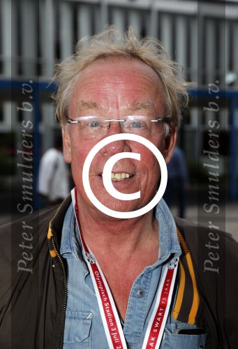 Amsterdam 3 juli 2013
Sjaak Swart 75 jaar . Hij viert dat met een wedstrijd met oud ajax spelers in het Olympisch stadion. Jack Spijkerman
Peter Smulders bv