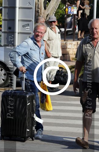 ibiza 11 juli 2013
Jack Spijkerman arriveert op het vliegveld van ibiza.
Peter Smulders bv