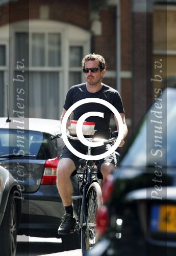 Amsterdam 2 juli 2013
Jacob Derwig haalt koffie.
Peter Smulders bv