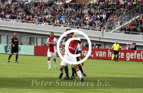 Amsterdam 3 juli 2013
Sjaak Swart 75 jaar . Hij viert dat met een wedstrijd met oud ajax spelers in het Olympisch stadion. Johan Cruijff
Peter Smulders bv
