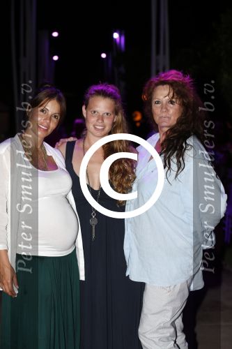 ibiza 12 juli 2013
Kees ter Brugge met dochter en hoogzwangere schoondochter.
Peter Smulders bv