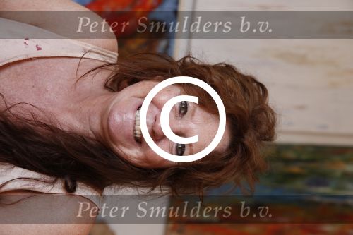 ibiza 16 juli 2013
Kees ter Brugge in haar atelier waar ze schildert en kleit.
Peter Smulders bv