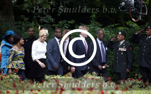 Amsterdam 1 juli 2013
Koning Willem Alexander en Koningin Maxima bij herdenking 150 jaar geleden slavernij in het oosterpark.
Peter Smulders bv