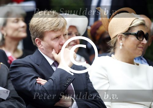Amsterdam 1 juli 2013
Koning Willem Alexander en Koningin Maxima bij herdenking 150 jaar geleden slavernij in het oosterpark.
Peter Smulders bv