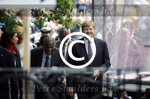 Amsterdam 1 juli 2013
Koning Willem Alexander en Koningin Maxima bij herdenking 150 jaar geleden slavernij in het oosterpark.
Peter Smulders bv