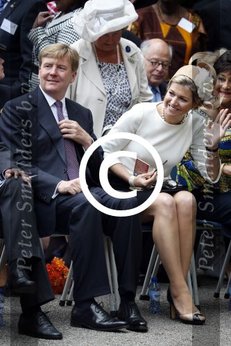 Amsterdam 1 juli 2013
Koning Willem Alexander en Koningin Maxima bij herdenking 150 jaar geleden slavernij in het oosterpark.
Peter Smulders bv