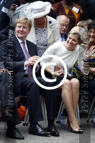 Amsterdam 1 juli 2013
Koning Willem Alexander en Koningin Maxima bij herdenking 150 jaar geleden slavernij in het oosterpark.
Peter Smulders bv