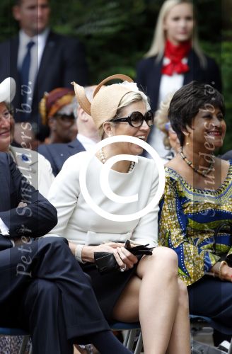 Amsterdam 1 juli 2013
Koning Willem Alexander en Koningin Maxima bij herdenking 150 jaar geleden slavernij in het oosterpark.
Peter Smulders bv
