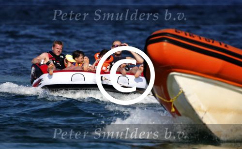 ibiza 11 juli 2013
Lange Frans met zijn vrouw Danielle en kinderen op vakantie op ibiza.
Peter Smulders bv