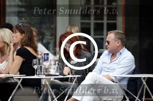 Amsterdam 2 juli 2013
Leontine Borsato op terras met haar manager Mike Dobbinga.
Peter Smulders bv