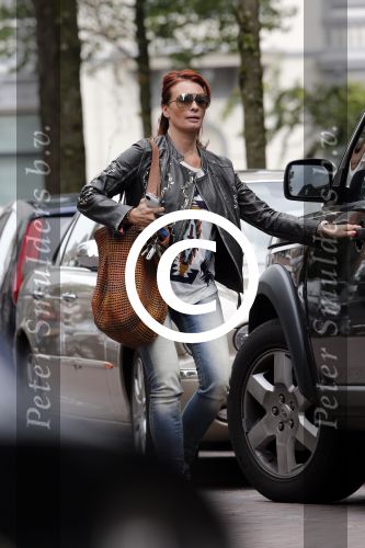 Amsterdam 2 juli 2013
Leontine Borsato op terras met haar manager Mike Dobbinga.
Peter Smulders bv