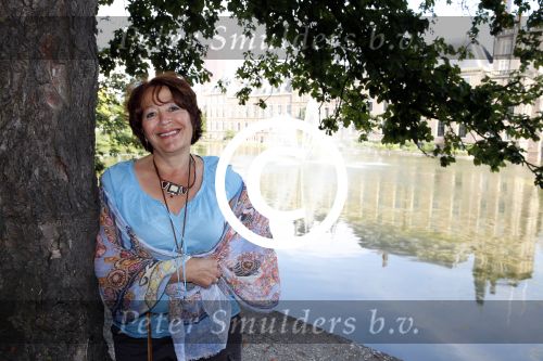 Den Haag 23 juli 2013
Liesbeth v Dijk meer dan 20 kg afgevallen met new fysic.
Peter Smulders bv