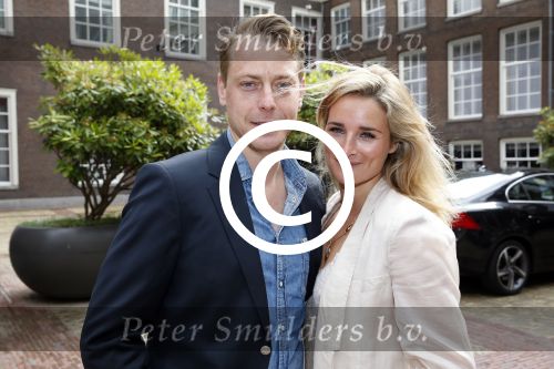 Amsterdam 27 juni 2013
Gift suite in hotel the Grand. Mark v Eeuwen met Lieke v Lexmond
Peter Smulders bv