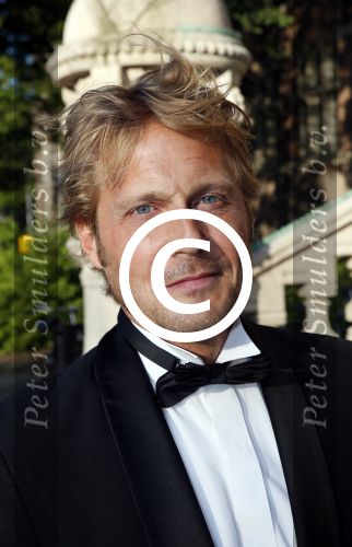 Amsterdam 25 juni 2013
Premiere Tula the Revolt in het tropenmuseum. Mattijn Hartemink
Peter Smulders bv
